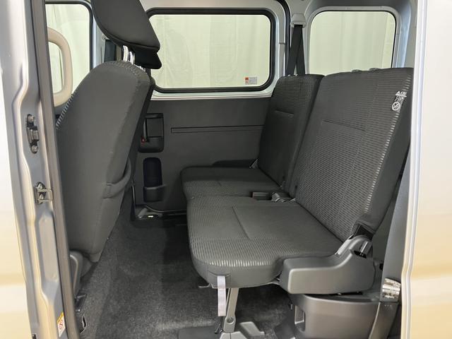 ハイゼットカーゴクルーズ /パートタイム4WD/キーフリー/オーディオレスイモビライザー レーンアシスト オートマチックハイビーム キーフリー オートライト Aストップ Wエアバック 4WD スマートキー 記録簿 運転席エアバッグ 横滑り防止装置 ABS レーダーブレーキ(富山県)の中古車