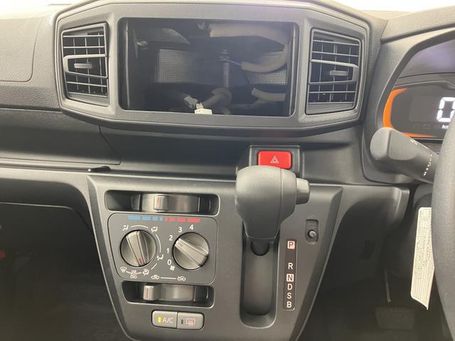 ミライースＬ　ＳＡIII　／オーディオレス／キーレスエントリー／アイドリングＳＴＯＰ　衝突防止　キ−レス　Ｗエアバッグ　横滑防止　レーンキープアシスト　オートハイビーム　運転席エアバック　ＡＢＳ　オートライト　衝突安全ボディ　メンテナンスノート（富山県）の中古車