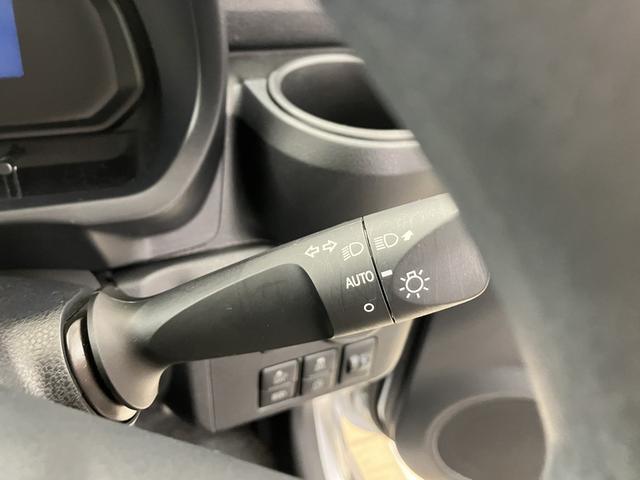 ミライースＬ　ＳＡIII　／オーディオレス／キーレスエントリー／アイドリングＳＴＯＰ　衝突防止　キ−レス　Ｗエアバッグ　横滑防止　レーンキープアシスト　オートハイビーム　運転席エアバック　ＡＢＳ　オートライト　衝突安全ボディ　メンテナンスノート（富山県）の中古車