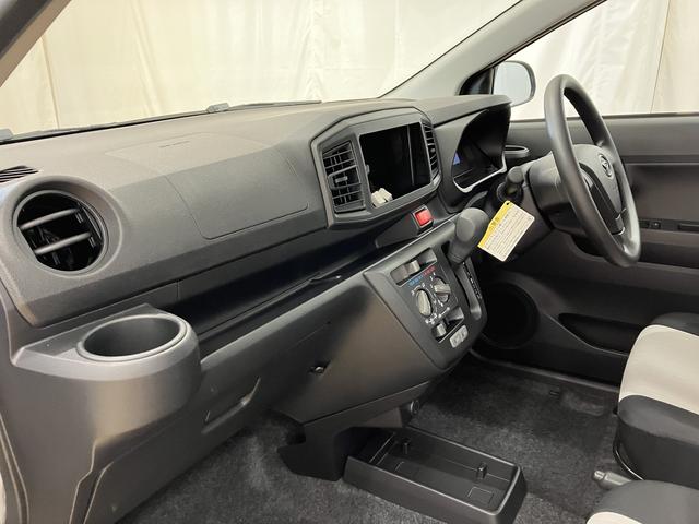 ミライースＬ　ＳＡIII　／オーディオレス／キーレスエントリー／アイドリングＳＴＯＰ　衝突防止　キ−レス　Ｗエアバッグ　横滑防止　レーンキープアシスト　オートハイビーム　運転席エアバック　ＡＢＳ　オートライト　衝突安全ボディ　メンテナンスノート（富山県）の中古車