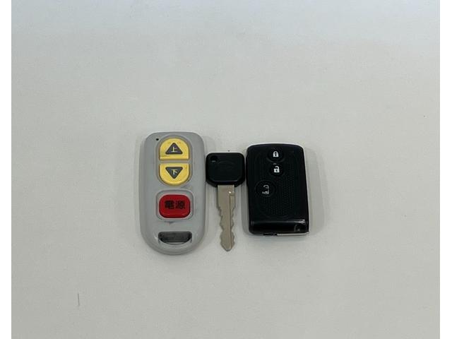 タントスローパー　Ｘ　ＳＡ　／電動ウィンチ／ナビ／キーフリー踏み間違い防止装置　電格ドアミラー　福祉車輌　ＥＣＯアイドル　助手席エアバッグ　盗難警報装置　ＶＳＣ　運転席エアバッグ　スマートキー　オートライト　衝突安全ボディ　スローパー　電動ウィンチ　ＡＢＳ（富山県）の中古車