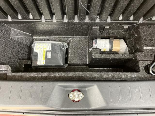 ムーヴカスタム　Ｘリミテッド　ＳＡIII　／４ＷＤ／ナビ／パノラマＬＥＤライト　キーレスエントリー　ナビＴＶ　盗難防止システム　スマートエントリー　シートヒーター　Ｂｌｕｅｔｏｏｔｈ　電動格納ミラー　ベンチシート　オートマチックハイビーム　オートライト　記録簿（富山県）の中古車