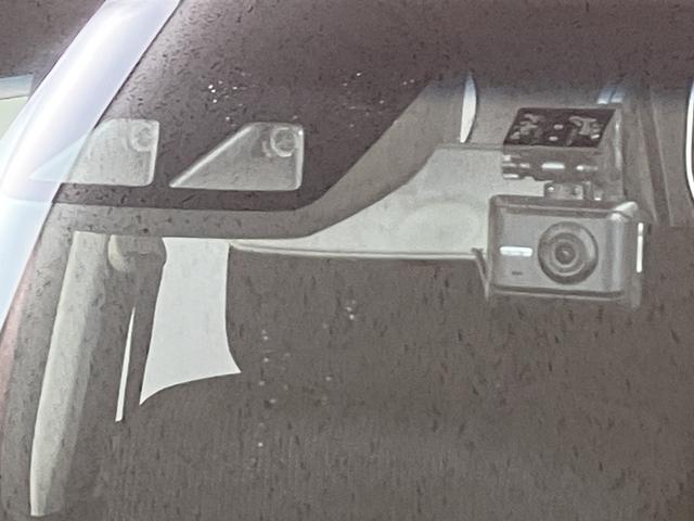 ムーヴカスタム　Ｘリミテッド　ＳＡIII　／４ＷＤ／ナビ／パノラマＬＥＤライト　キーレスエントリー　ナビＴＶ　盗難防止システム　スマートエントリー　シートヒーター　Ｂｌｕｅｔｏｏｔｈ　電動格納ミラー　ベンチシート　オートマチックハイビーム　オートライト　記録簿（富山県）の中古車