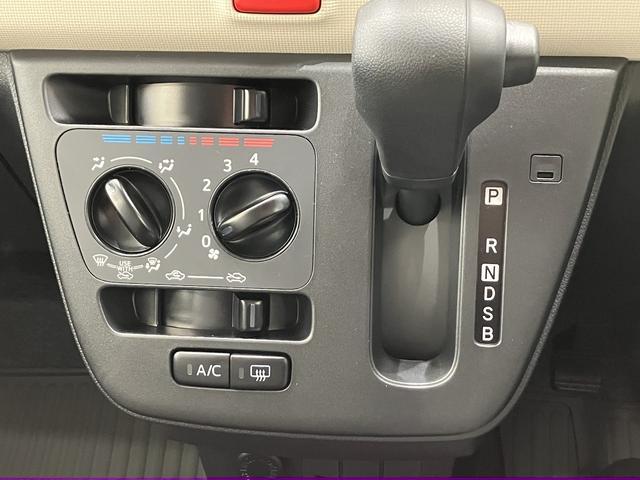 ミラトコットL SAIII /4WD/CDオーディオ/キーレスエントリーキーレス 衝突軽減システム 衝突安全ボディ 記録簿 ABS オートライト 両席エアバッグ 4WD LEDヘッドランプ アイドリングストップ エアバッグ(富山県)の中古車