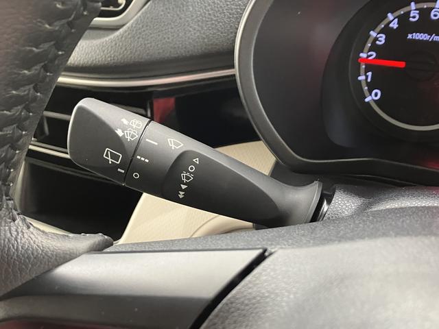 ムーヴＸリミテッドII　ＳＡIII　／４ＷＤ／オーディオレス４ＷＤ　オーディオレス　バックカメラのみ　ハイビームアシスト　アルミホイール　オートライト　スマートキー　ベンチシート　衝突安全ボディ　　ＡＢＳ　ダブルエアバック　アイドリングＳ　ワイヤレスキー（富山県）の中古車