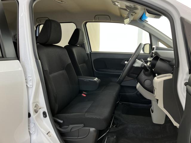 ムーヴＸリミテッドII　ＳＡIII　／４ＷＤ／オーディオレス４ＷＤ　オーディオレス　バックカメラのみ　ハイビームアシスト　アルミホイール　オートライト　スマートキー　ベンチシート　衝突安全ボディ　　ＡＢＳ　ダブルエアバック　アイドリングＳ　ワイヤレスキー（富山県）の中古車