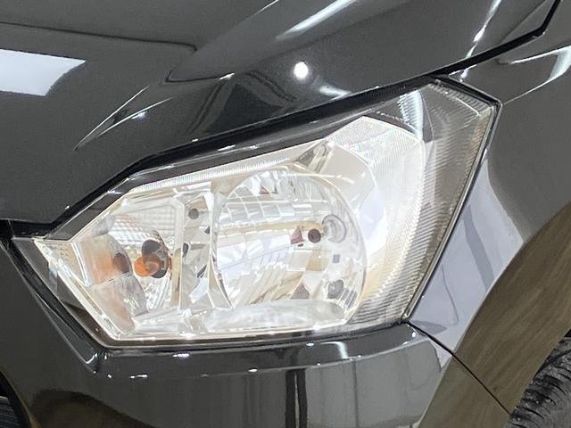 ミライースL SAIII /オーディオレス/キーレス/マニュアルエアコアイドリングストップ車 車線逸脱アラート 電動格納ドアミラー 衝突回避支援システム 横滑り防止装置付 ワイヤレスキー デュアルエアバッグ オートハイビーム 運転席エアバッグ 点検記録簿 オートライト(富山県)の中古車