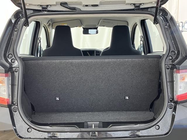 ミライースL SAIII /オーディオレス/キーレス/マニュアルエアコアイドリングストップ車 車線逸脱アラート 電動格納ドアミラー 衝突回避支援システム 横滑り防止装置付 ワイヤレスキー デュアルエアバッグ オートハイビーム 運転席エアバッグ 点検記録簿 オートライト(富山県)の中古車