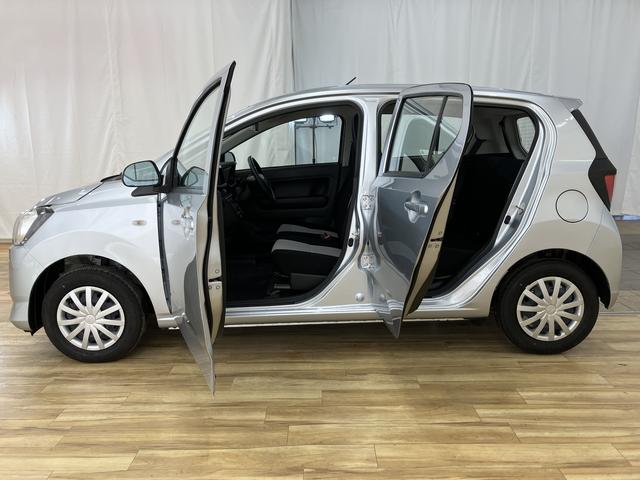 ミライースL SAIII /オーディオレス/キーレス/マニュアルエアコアイドリングストップ車 車線逸脱アラート 衝突回避支援システム ワイヤレスキー オートハイビーム 運転席エアバッグ 点検記録簿 オートライト ABS 安全ボディ 横滑り防止装置付 デュアルエアバッグ(富山県)の中古車