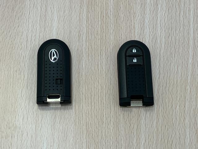 ムーヴＸリミテッドII　ＳＡIII　／オーディオレス／バックカメラ電動格納式ドアミラー　ハイビームアシスト　アルミホイール　オートライト　　スマートキー　ベンチシート　衝突安全ボディ　エアバック　ＡＢＳ　ダブルエアバック　アイドリングＳ　ワイヤレスキー（富山県）の中古車