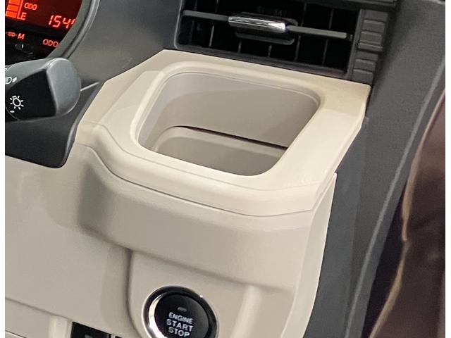 ムーヴＸリミテッドII　ＳＡIII　／オーディオレス／バックカメラ電動格納式ドアミラー　ハイビームアシスト　アルミホイール　オートライト　　スマートキー　ベンチシート　衝突安全ボディ　エアバック　ＡＢＳ　ダブルエアバック　アイドリングＳ　ワイヤレスキー（富山県）の中古車