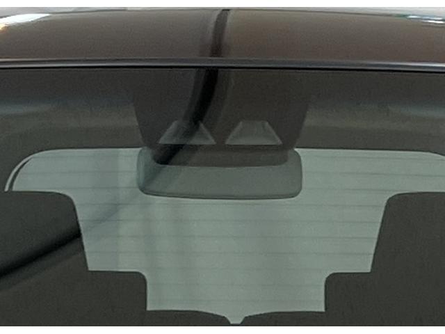 ムーヴＸリミテッドII　ＳＡIII　／オーディオレス／バックカメラ電動格納式ドアミラー　ハイビームアシスト　アルミホイール　オートライト　　スマートキー　ベンチシート　衝突安全ボディ　エアバック　ＡＢＳ　ダブルエアバック　アイドリングＳ　ワイヤレスキー（富山県）の中古車