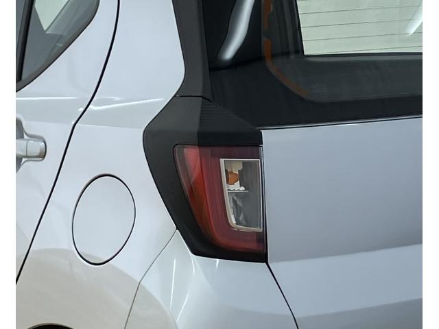 ミライースＬ　ＳＡIII　／オーディオレス／キーレス／マニュアルエアコアイドリングストップ車　車線逸脱アラート　衝突回避支援システム　横滑り防止装置付　ワイヤレスキー　デュアルエアバッグ　オートハイビーム　運転席エアバッグ　点検記録簿　オートライト　ＡＢＳ　安全ボディ（富山県）の中古車