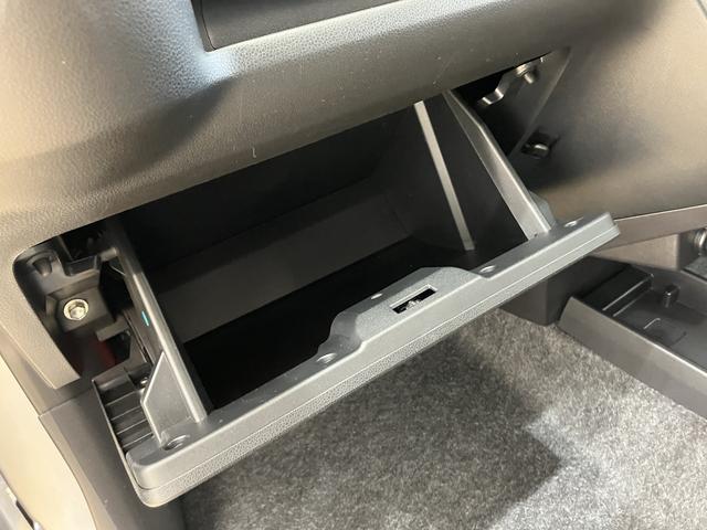 ミライースＬ　ＳＡIII　／オーディオレス／キーレス／マニュアルエアコアイドリングストップ車　車線逸脱アラート　衝突回避支援システム　横滑り防止装置付　ワイヤレスキー　デュアルエアバッグ　オートハイビーム　運転席エアバッグ　点検記録簿　オートライト　ＡＢＳ　安全ボディ（富山県）の中古車