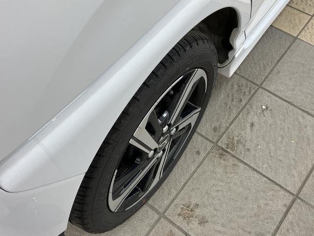 ムーヴＲＳ　／ターボ／オーディオレス／両側電動スライドドア／ＬＥＤ電格ミラー　レーンキープ　バックモニター　ＬＥＤ　ターボ車　アイドリングストップ　オートハイビーム　オートライト　ベンチシート　点検記録簿　アルミホイール　オートブレーキ　キーレスエントリー（富山県）の中古車