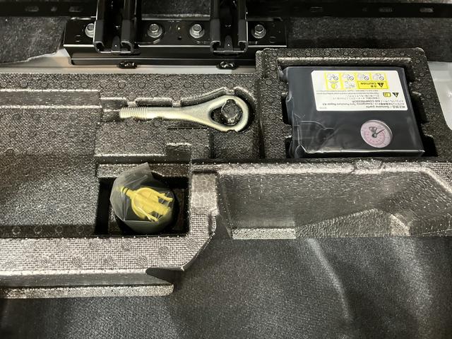 ムーヴＲＳ　／ターボ／オーディオレス／両側電動スライドドア／ＬＥＤ電格ミラー　レーンキープ　バックモニター　ＬＥＤ　ターボ車　アイドリングストップ　オートハイビーム　オートライト　ベンチシート　点検記録簿　アルミホイール　オートブレーキ　キーレスエントリー（富山県）の中古車