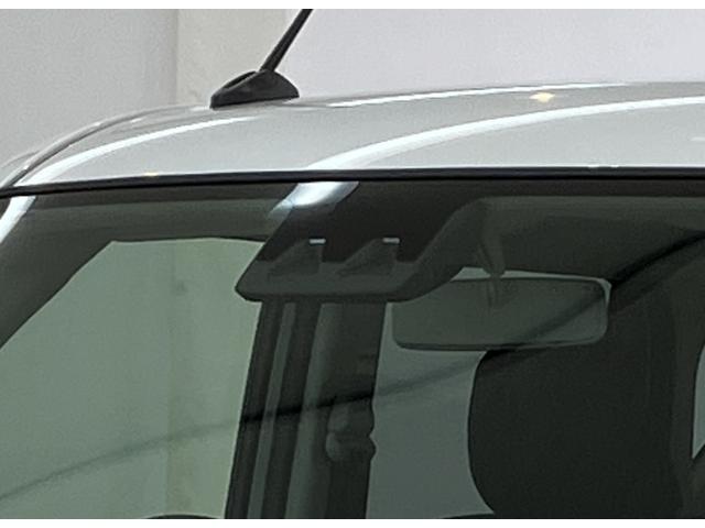 ムーヴＲＳ　／ターボ／オーディオレス／両側電動スライドドア／ＬＥＤ電格ミラー　レーンキープ　バックモニター　ＬＥＤ　ターボ車　アイドリングストップ　オートハイビーム　オートライト　ベンチシート　点検記録簿　アルミホイール　オートブレーキ　キーレスエントリー（富山県）の中古車