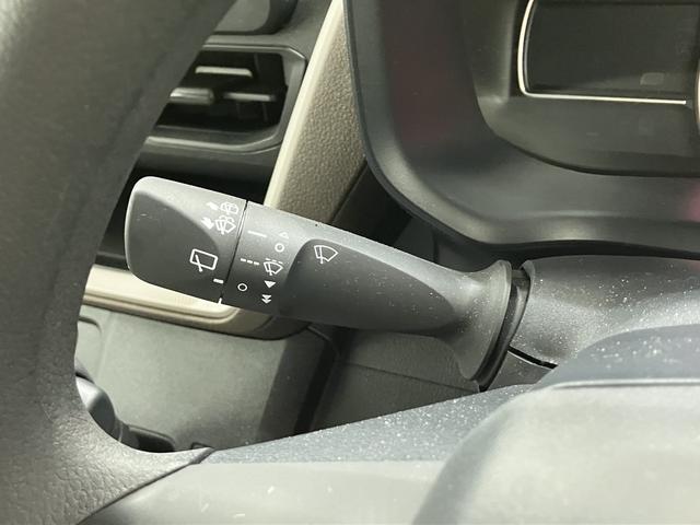 ムーヴＬ　／オーディオレス／キーレスエントリー／両側スライドドア両側スライドドア　オーディオレス　誤発進抑制装置　キーレスエントリー　衝突安全ボディ　アイドリングストップ　オートハイビーム　レーンアシスト（富山県）の中古車