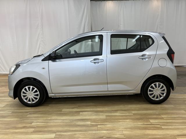 ミライースＬ　ＳＡIII　／オーディオレス／キーレス／マニュアルエアコ車線逸脱警報システム　緊急ブレーキ　アイドリンストップ　キーレスキー　横滑防止装置　デュアルエアバッグ　オートハイビーム　エアバック　ＡＢＳ　整備記録簿　安全ボディ（富山県）の中古車