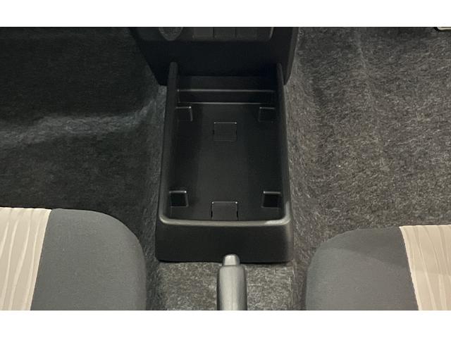 ミライースＬ　ＳＡIII　／オーディオレス／キーレス／マニュアルエアコ車線逸脱警報システム　緊急ブレーキ　アイドリンストップ　キーレスキー　横滑防止装置　デュアルエアバッグ　オートハイビーム　エアバック　ＡＢＳ　整備記録簿　安全ボディ（富山県）の中古車