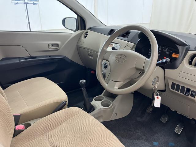 ミラＸスペシャル　／５速マニュアルミッション／キーレスエントリ５速マニュアルミッション　ダブルエアバック　キーレスエントリーキー　エアーバッグ　ＡＢＳ　メンテナンスノート（富山県）の中古車