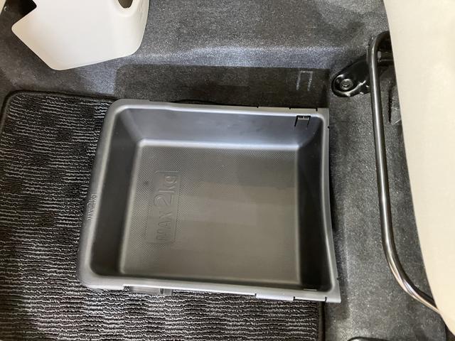 ムーヴX SAII /オーディオレス/キーフリー/衝突被害軽減追突被害軽減ブレーキ キーフリー ワンオーナー 横滑り防止機能 アイドルS アルミホイール エアバッグ オートライト 助手席エアバッグ ベンチシート 衝突安全ボディ スマートキー 車線逸脱警報 ABS(富山県)の中古車