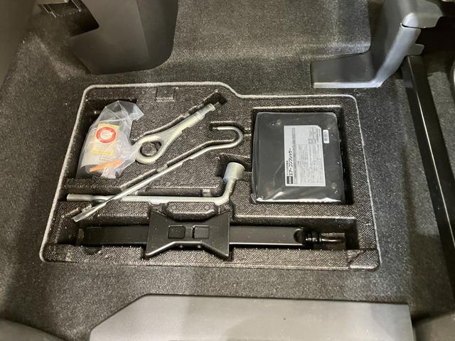 ウェイクＬ　ＳＡ　／ＣＤオーディオ／両側スライド片側電動／キーフリー電動格納ドアミラー　アルミホイール　スマキー　Ａライト　キーレスエントリー　ＬＥＤライト　デュアルエアバッグ　ＵＳＢ接続　横滑り防止　ベンチシート　衝突安全ボディ　ＡＢＳ　エアバック　ｉストップ（富山県）の中古車