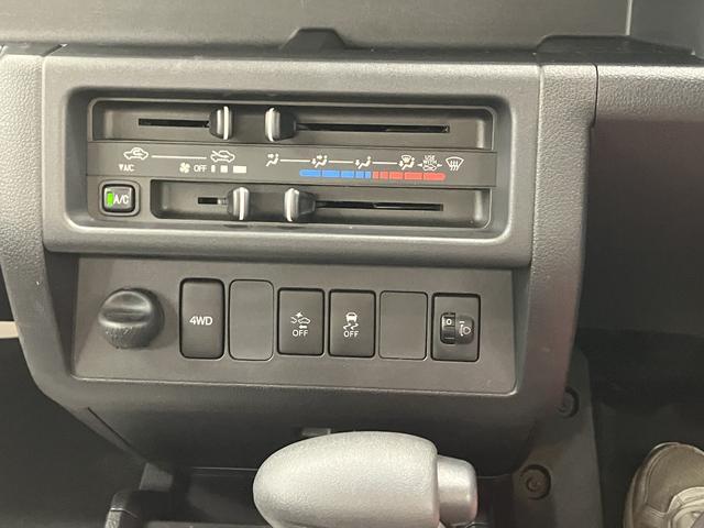 ハイゼットトラックスタンダードＳＡIIIｔ　／切替式４ＷＤ／ＡＭ・ＦＭラジオ／切替式４ＷＤ　ＡＭ／ＦＭラジオ　衝突被害軽減ブレーキアシスト（富山県）の中古車