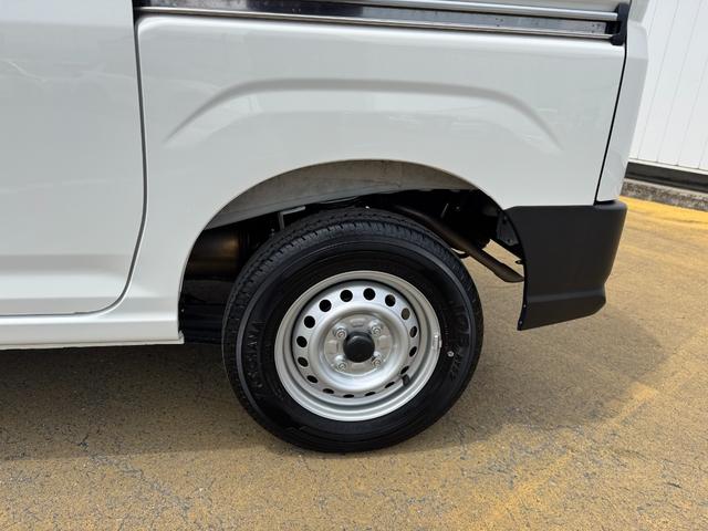 ハイゼットカーゴＤＸ令和５年式（福岡県）の中古車