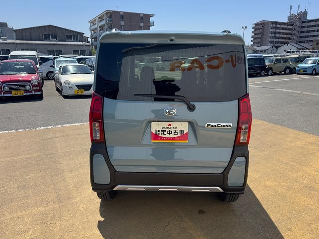 タントファンクロスターボ令和４年式（福岡県）の中古車