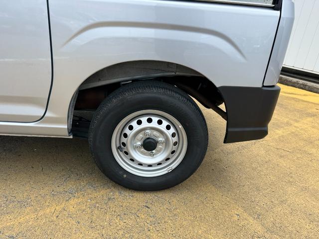 ハイゼットカーゴＤＸ令和５年式（福岡県）の中古車
