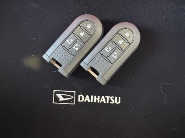 トールカスタムＧ　ＳＡIII令和１年式　衝突低減ブレーキ　パノラマモニター　純正フルセグナビ　社外前後方ドライブレコーダー　ＥＴＣ　クルーズコントロール（福岡県）の中古車