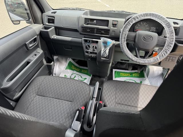 ハイゼットカーゴＤＸ令和５年式（福岡県）の中古車