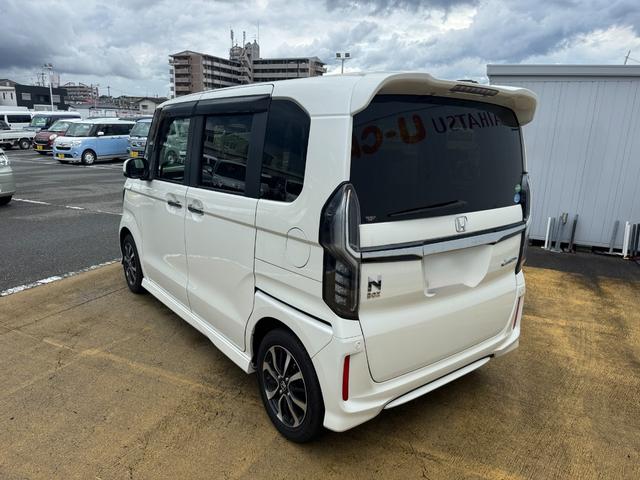 Ｎ−ＢＯＸカスタムＧ・Ｌホンダセンシング平成２９年式（福岡県）の中古車
