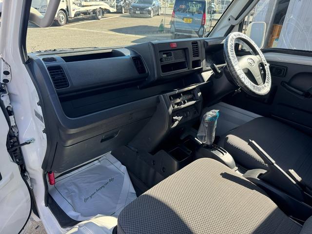 ハイゼットトラックエクストラＳＡIIIｔ令和１年式　１ｄｉｎラジオ　衝突低減ブレーキ（福岡県）の中古車