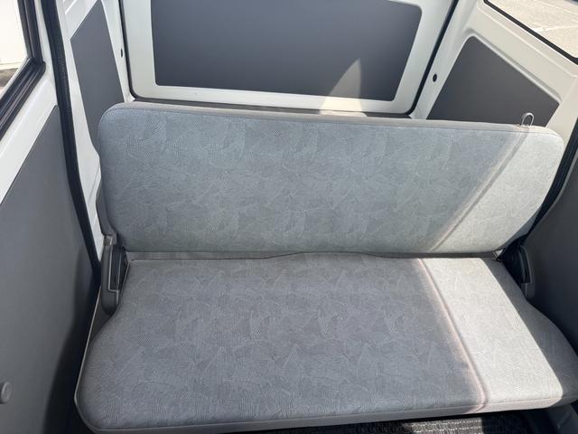 ＮＶ１００クリッパーバンＧＸ平成１７年式　５ＭＴ車（福岡県）の中古車