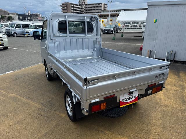 ハイゼットトラックＥＸＴ令和６年式　弊社デモカーＵＰ車　オーディオレス（福岡県）の中古車