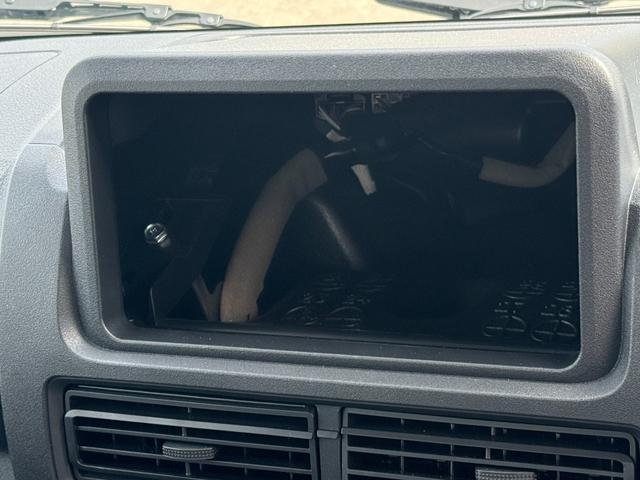 ハイゼットトラックＥＸＴ令和６年式　弊社デモカーＵＰ車　オーディオレス（福岡県）の中古車