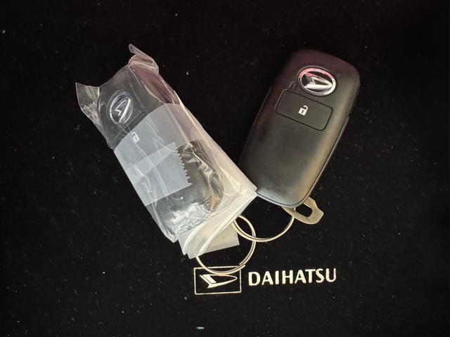 ハイゼットトラックＥＸＴ令和６年式　弊社デモカーＵＰ車　オーディオレス（福岡県）の中古車