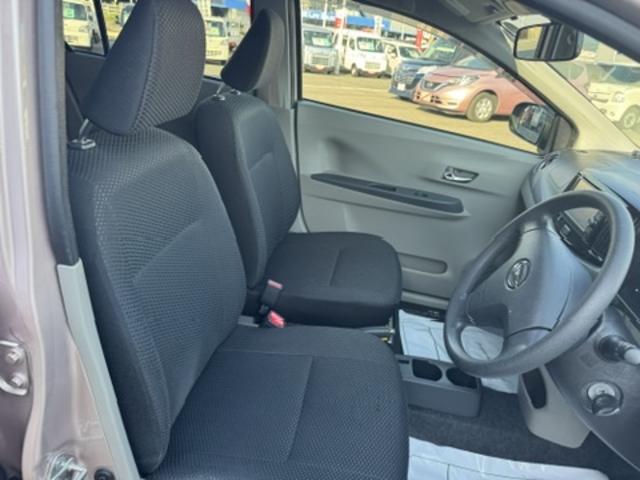 ミライースＸ　リミテッドＳＡ平成２７年式　衝突低減ブレーキ　フルセグナビ（福岡県）の中古車