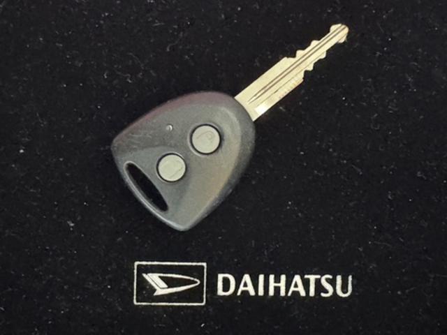ミライースＸ　リミテッドＳＡ平成２７年式　衝突低減ブレーキ　フルセグナビ（福岡県）の中古車