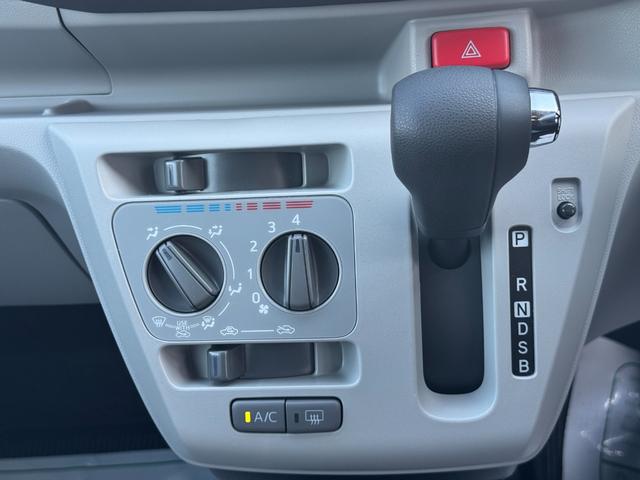 ミライースＸ　リミテッドＳＡIII令和５年式　衝突低減ブレーキ　弊社デモカーＵＰ車（福岡県）の中古車