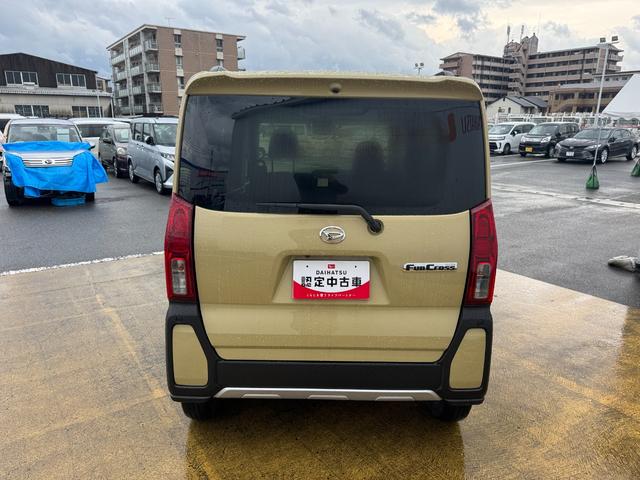 タントファンクロス令和４年式　衝突低減ブレーキ　純正フルセグナビ（福岡県）の中古車