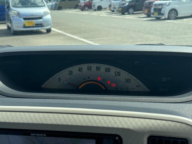 ムーヴキャンバスＸ平成２９年式　衝突低減ブレーキ　フルセグナビ（福岡県）の中古車