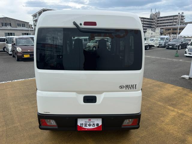 ハイゼットカーゴＤＸ令和６年式　衝突低減ブレーキ　弊社デモカーＵＰ車（福岡県）の中古車