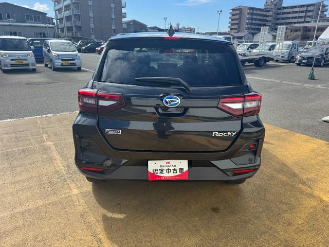 ロッキープレミアムＧ　ＨＥＶ令和４年式　衝突低減ブレーキ　純正フルセグナビ　ＥＴＣ　ドラレコ（福岡県）の中古車