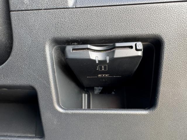 タントカスタムＲＳ　トップエディションＶＳ　ＳＡIII令和３１年式　　衝突低減ブレーキ　純正フルセグナビ　ＥＴＣ　ドラレコ（福岡県）の中古車