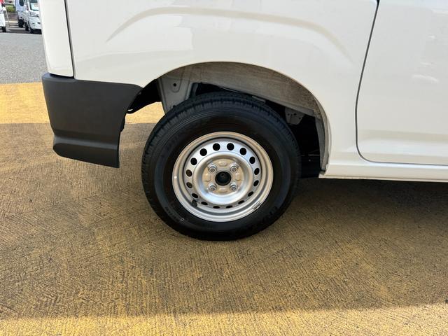 ハイゼットカーゴＤＸ令和５年式　衝突低減ブレーキ　弊社デモカーＵＰ車（福岡県）の中古車