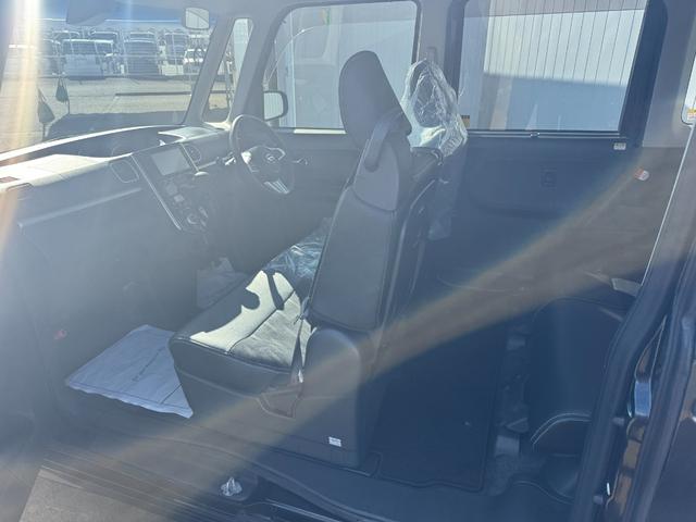 タントカスタムＸ　トップエディションＳＡII平成２８年式　衝突低減ブレーキ　フルセグナビ（福岡県）の中古車