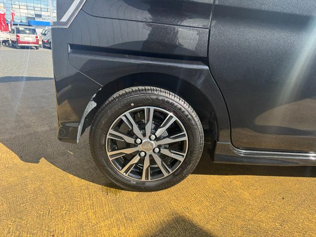 タントカスタムＸ　トップエディションＳＡII平成２８年式　衝突低減ブレーキ　フルセグナビ（福岡県）の中古車